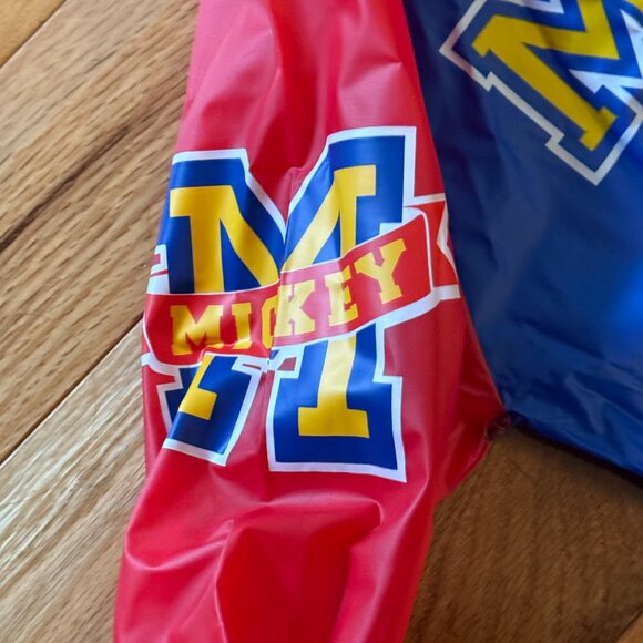 Size Small 🌂MiCKEY MOUSE RAiNCOAT🌂 - Picture 7 of 7